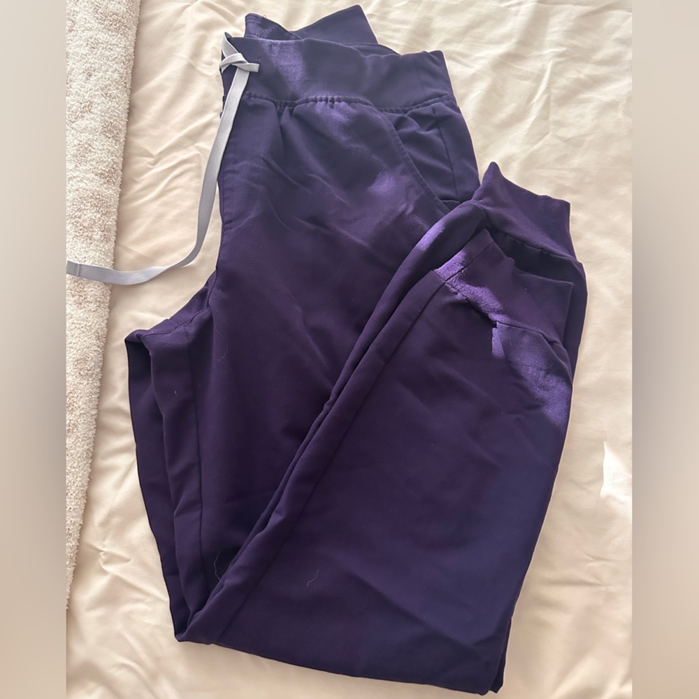 Figs Eggplant Jogger